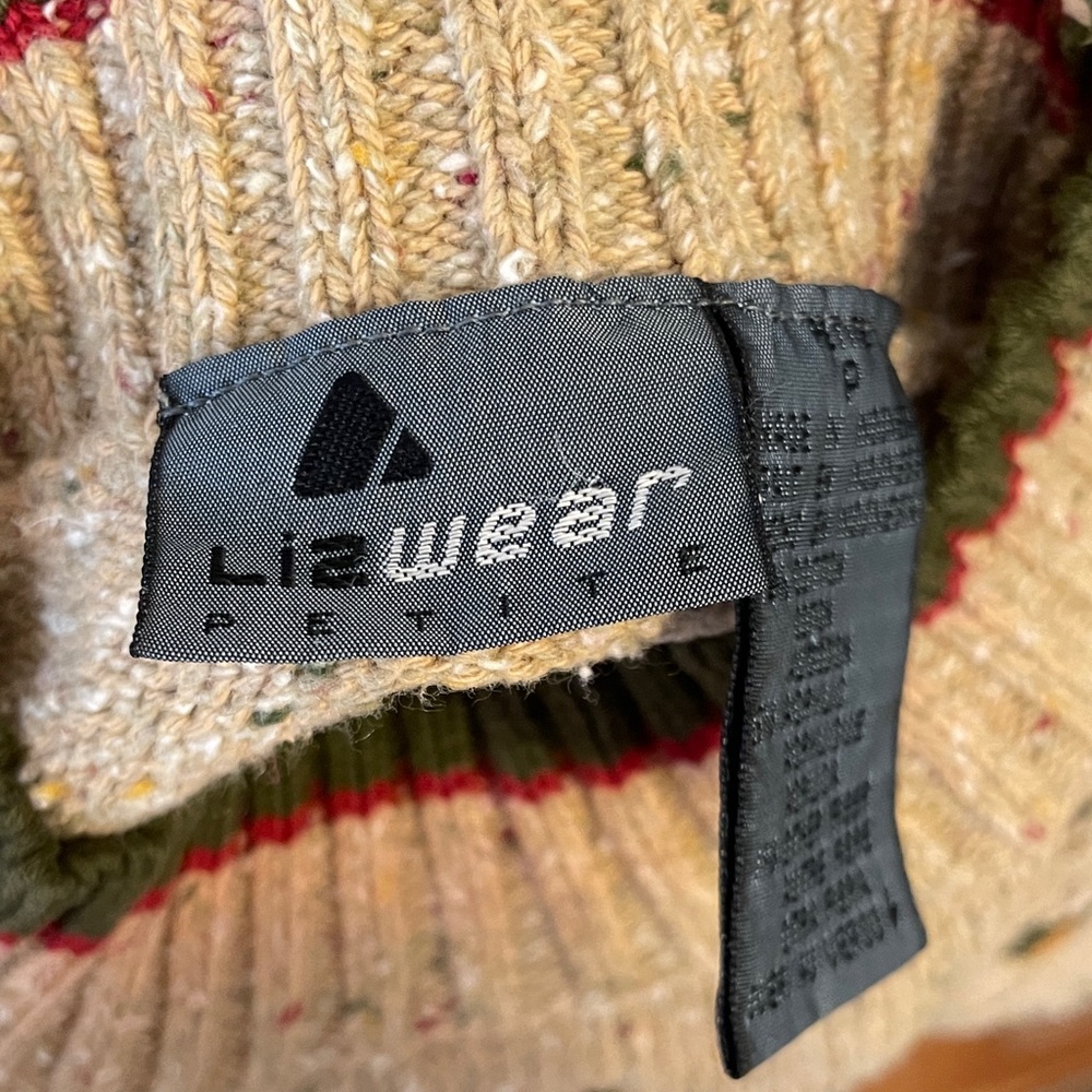 Vintage Liz Claiborne Beige and Green Patterned Sweater - Picture 2 of 8